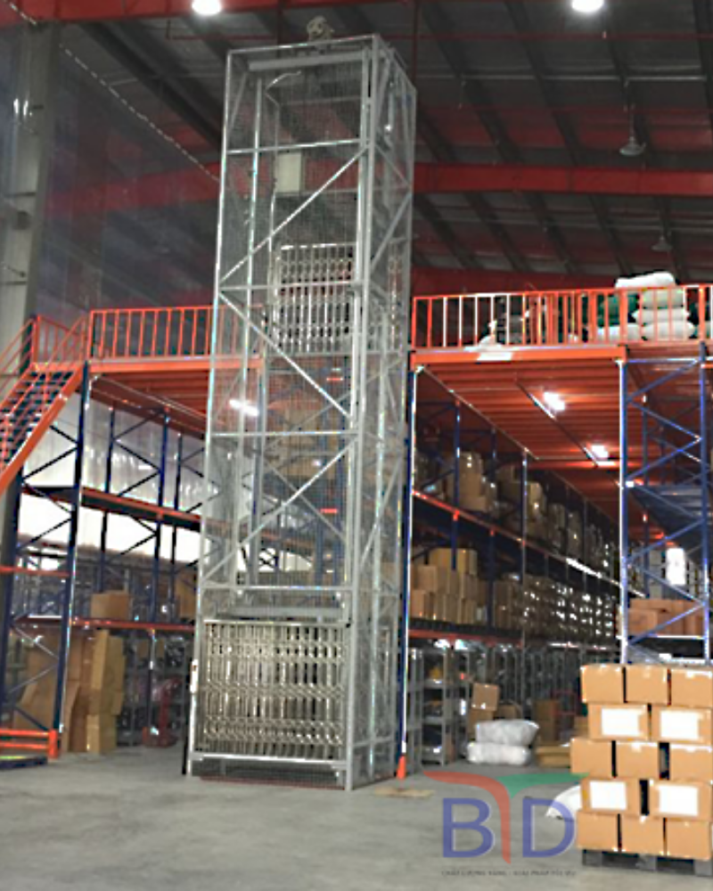 Sàn đá thang máy không nên sử dụng trong nhà xưởng vì ảnh hưởng đến tải trọng tổng thể